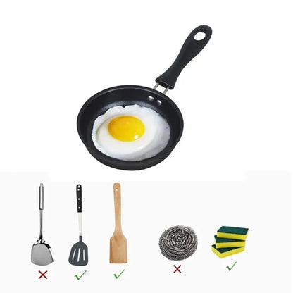 Mini Frying Pan with Handle Portable Egg Omelet Skillet Pancake Steak Cooking Pan Durable for Home Camping Kitchen Supplies