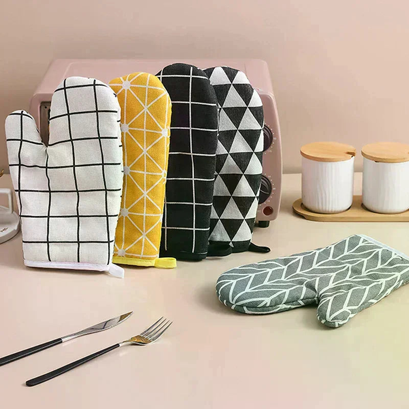 Oven Baking Gloves Oven Mitts Microwave Oven Gloves High-temperature Resistant Cotton Linen Gloves Kitchen Baking Tools Bakeware